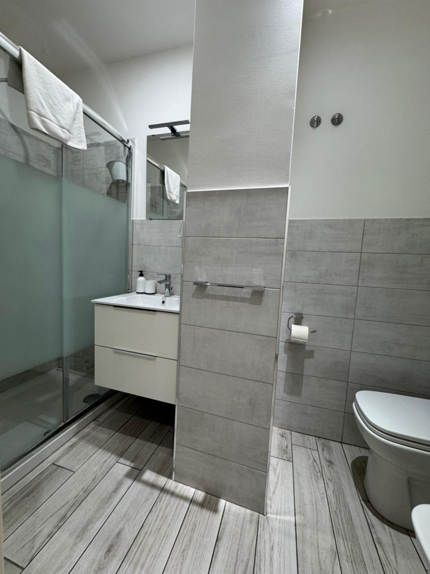 San Pietro Dreaming Rooms Rome Exterior photo